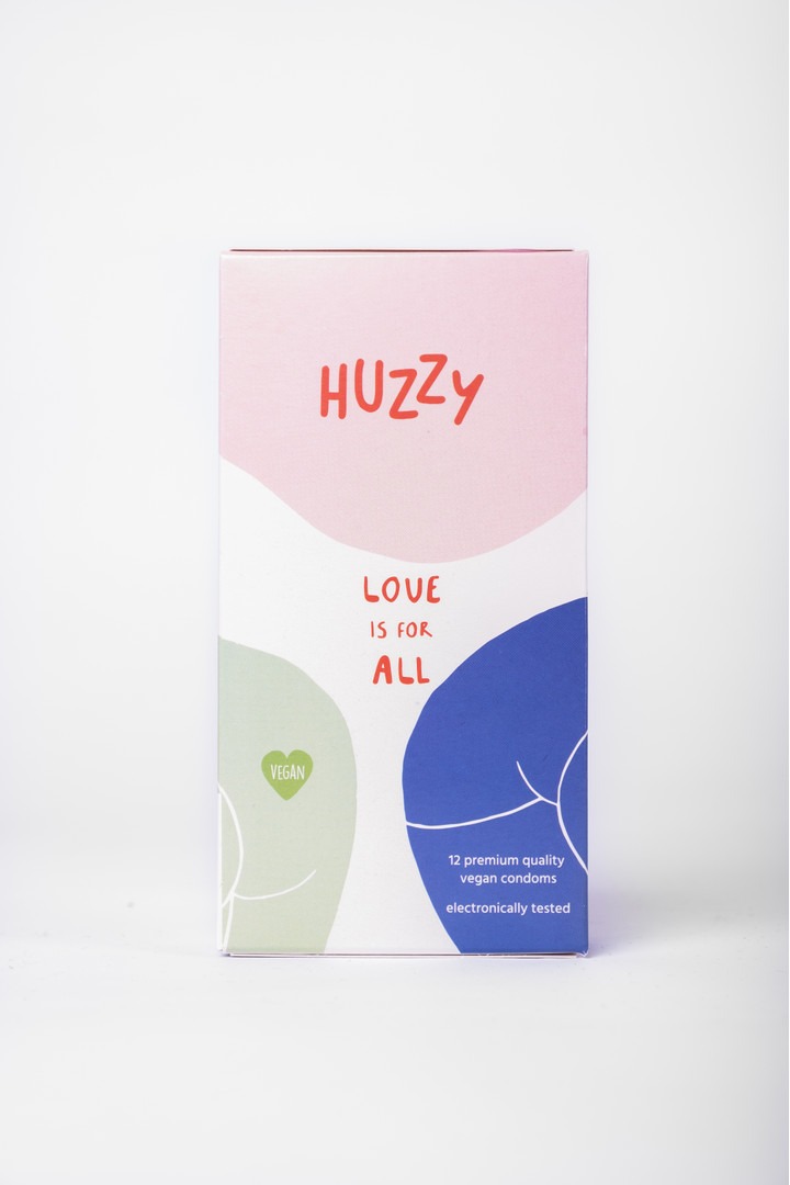 Huzzy 12er Pack vegane Kondome - Safer Sex mit veganen Lustfeuerwerken